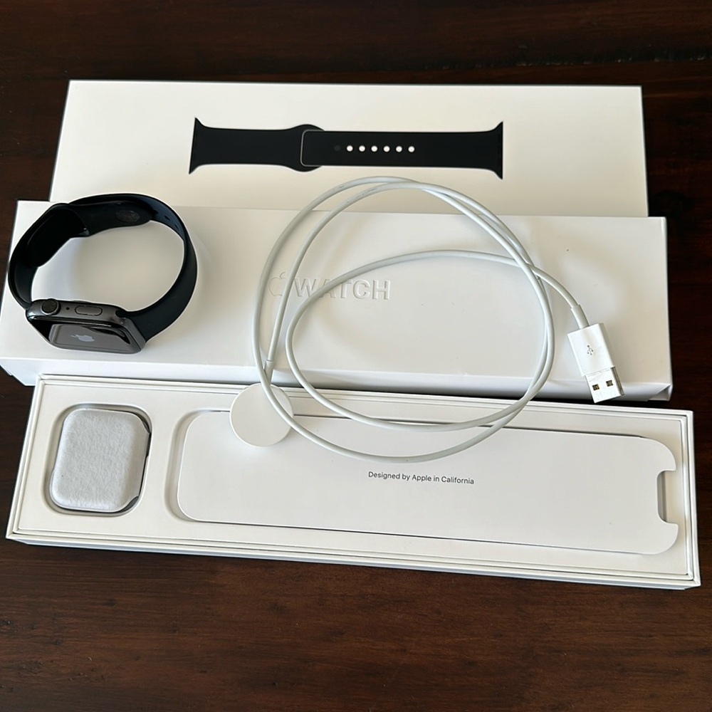 Apple Watch Series 6 44mm Space Gray GPS